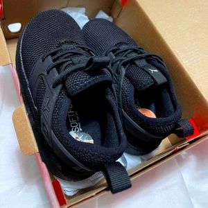 Puma Black Toddler shoes 7C